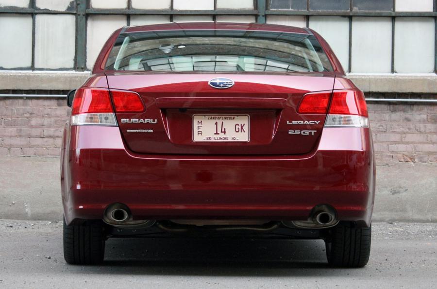  Subaru Legacy 2.5GT 2010 года  (фото 4 из 82)